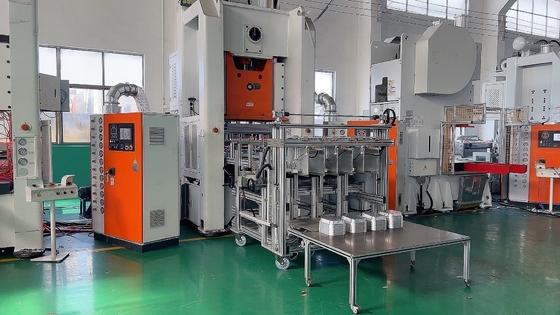 주문 Ｈ 프레임 자동 알루미늄 식료품 용기 성형기 26KW 240 밀리미터 타격 online manufacture