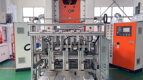주문 LK-T80 알루미늄 필리핀 컨테이너 제조 기계 35-70 스트로크 / 분 미쓰비시 PLC online manufacture