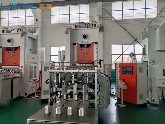 주문 미쓰비시 PLC 자동 알루미늄 필리핀 트레이 만드는 기계 12000pcs/h online manufacture
