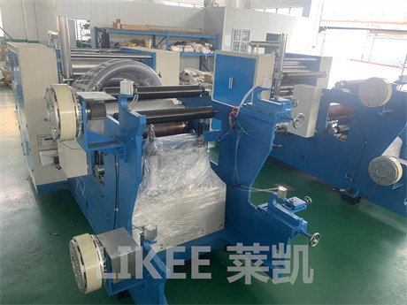 주문 효율성 27kW 전기 팝 아웃 알루미늄 엽으로 엽을 잘라내는 기계 online manufacture