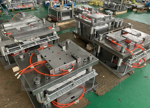 주문 사용자 정의 디자인 알루미늄 엽 컨테이너 곰팡이 online manufacture