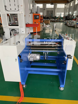 주문 미쓰비시 PLC 반자동 필름 및 베이킹 페이퍼 커터 수동 접착을 위한 재 롤링 기계 online manufacture