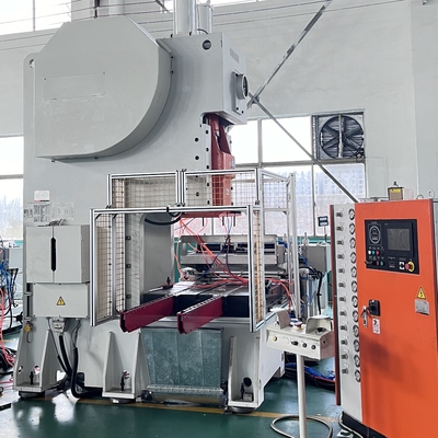 주문 최대 포일 통과 950mm 범위 3 홀리 알루미늄 포일 트레이 만드는 기계 online manufacture