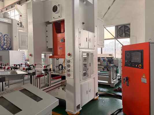 주문 OEM 재활용된 알루미늄 포일 식료품 용기 금 스트립 알루미늄 트레이 online manufacture