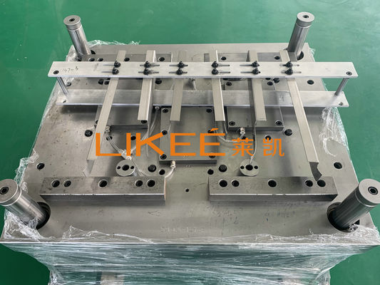 주문 다수 공동 H22 알루미늄 포일 용기 다이 SKD 11 강철 online manufacture