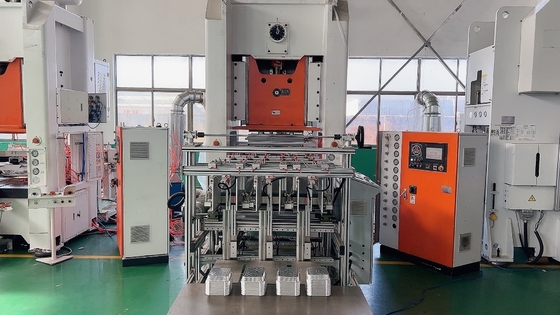 기계 미츠비시 PLC를 만드는 3Phase 26KW 알루미늄 식료품 용기