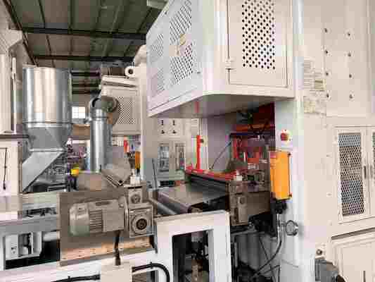 LK-T63 자동 중국 일회용 H22 알루미늄 엽 판 침투 저항 제조 기계